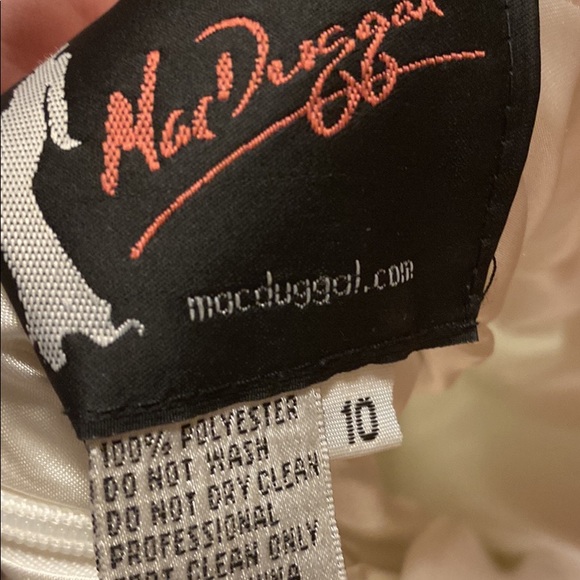 ‼️‼️LAST CHANCE‼️‼️ Size Ten Tan and White Prom Dress - Picture 5 of 5